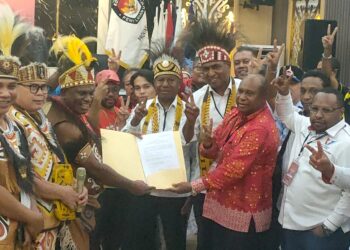 KPU Papua Barat nyatakan Berkas Pencalonan Gubernurbl Doamu Lengkap Dan Memenuhi Syarat